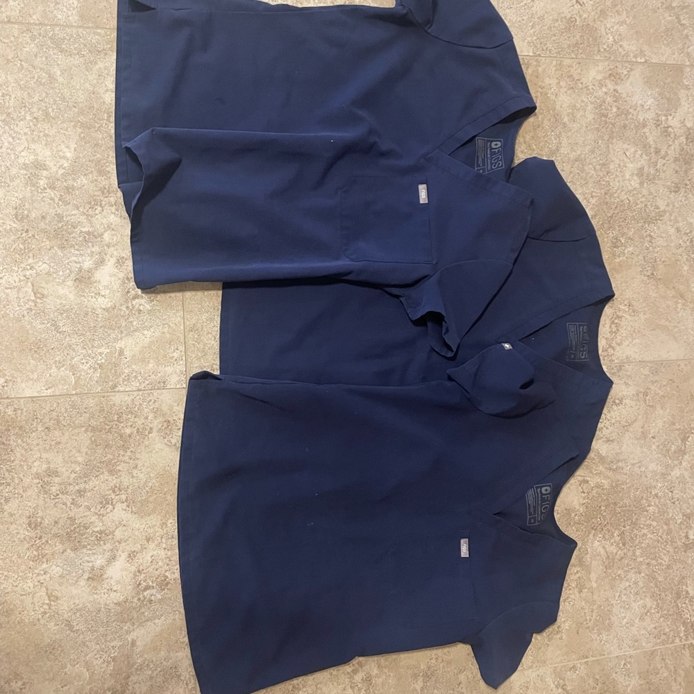 Fig Scrub Top Catalina one placket size Xs set of three